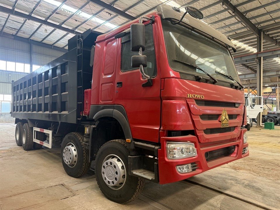 HOWO 8x4 Dump Truck high quality